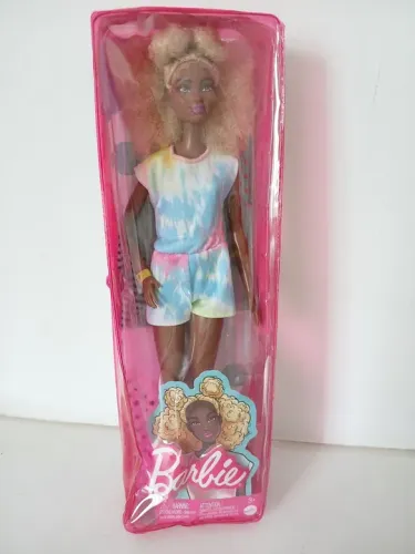 Boneca Barbie Tie Dye - Nova na Caixa