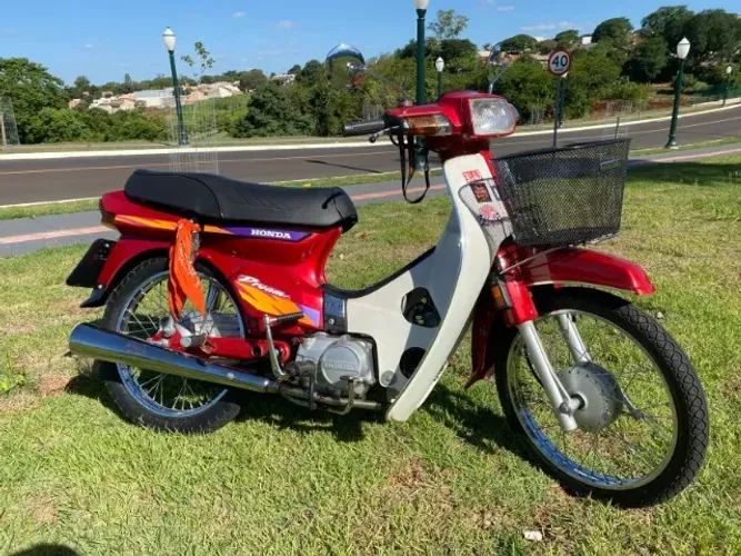 Dream com 51.000km - Conservada