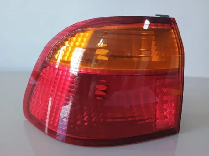Lanterna Honda Civic 1999 2000 LE