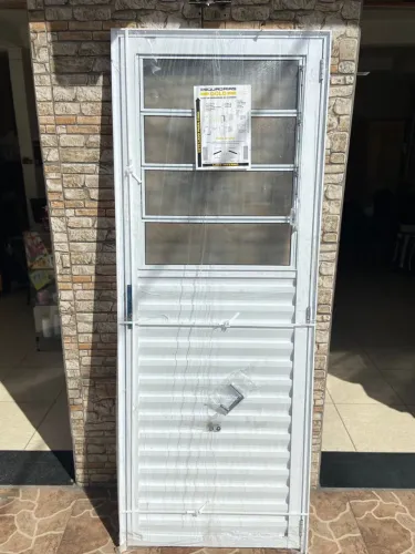 OFERTA IMPERDÍVEL PORTA ALUMÍNIO BASCULANTE BRANCA 2.10X60/70/80