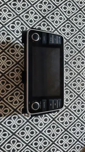 Multimídia rádio som original Versa 2021 2022 2023