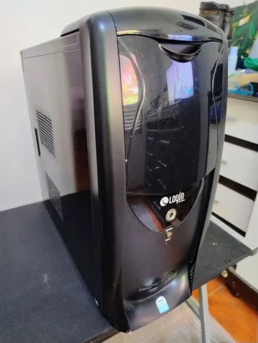 Esconda sua máquina Gamer nesse Gabinete Login Pentium 4