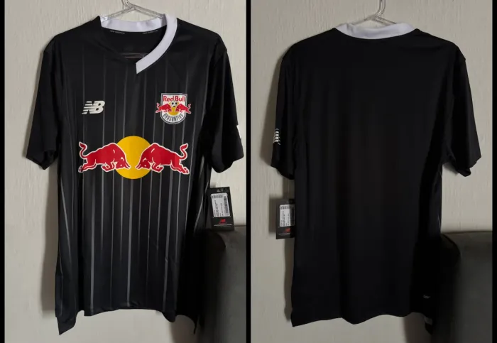 Camisa Red Bull Bragantino New Balance - Tamanho M