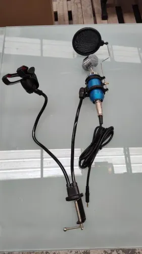 Youtuber Kit Microfone BM8000 e Suporte duplo 