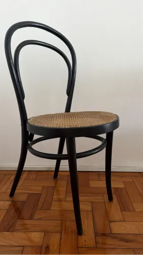 Cadeira Thonet preta
