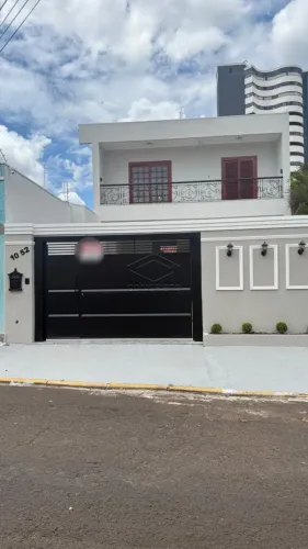 SOBRADO NO ESTORIL TOTALMENTE REFORMADO. PRONTO PARA MORAR!