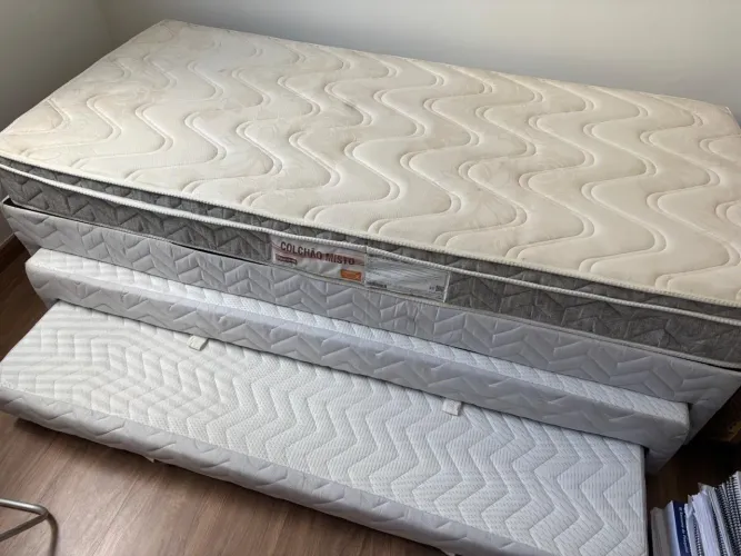 Cama tribox