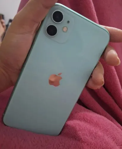 iPhone 11 em perfeito estado 64Gb bateria 78