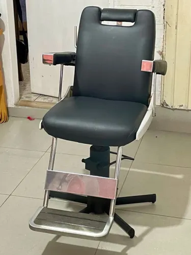 Cadeira de Barbeiro Hidráulica Reclinável Profissional