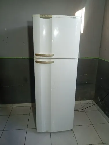 Geladeira Electrolux