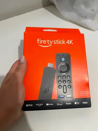 Amazon Fire Tv Stick 4k -  Controle Remoto Por Voz Com Alexa
