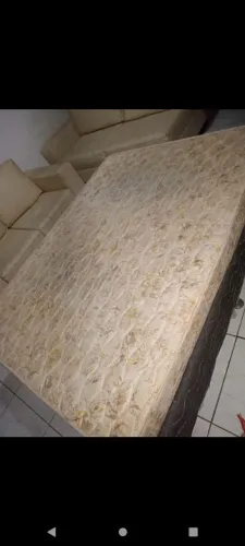 Colchão e base por 240 ENTREGO 