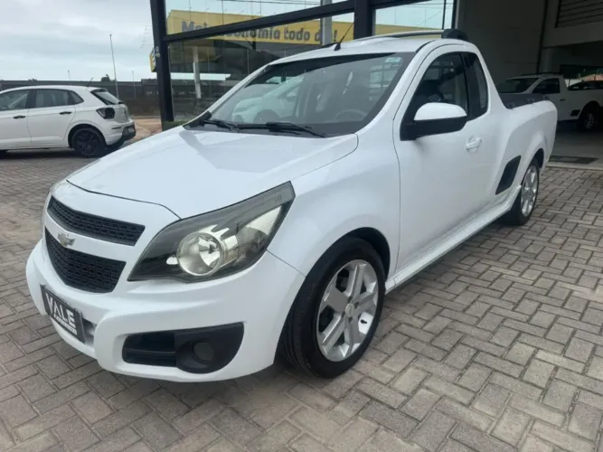 Chevrolet Montana Sport 1.4 Econoflex 8V 2P 2014