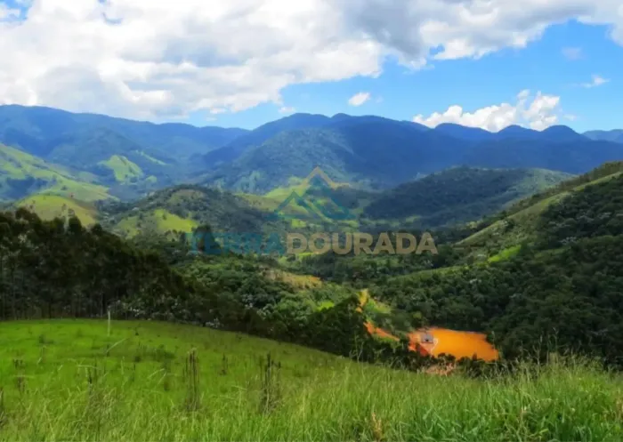 Terreno à venda em Monteiro Lobato-SP