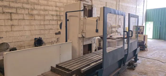 Fresadora CNC Banco Fixo PF2000