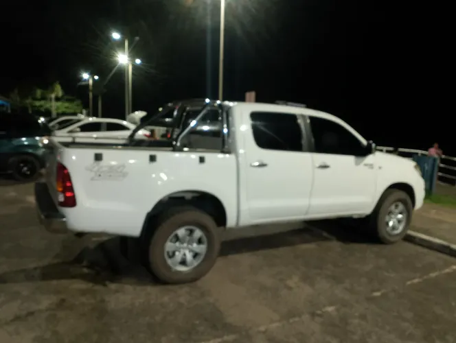 Toyota Hilux CD D4-d 4X4 2.5 16V 102cv TB Dies. 2009