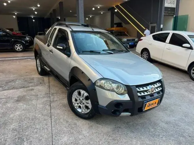 Fiat Strada Adventure 1.8/ 1.8 Locker Flex CE 2012