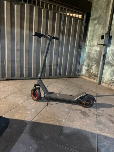 Patinete elétrico Atomi L10P 650w