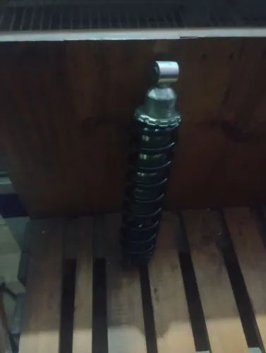 Amortecedor da xre 300 e Falcon ,150 pra ir embora