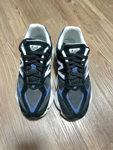 Tênis new balance 9060