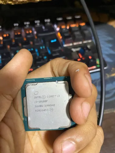 Kit Intel Core i3-10100F + Cooler Original Intel LGA1200
