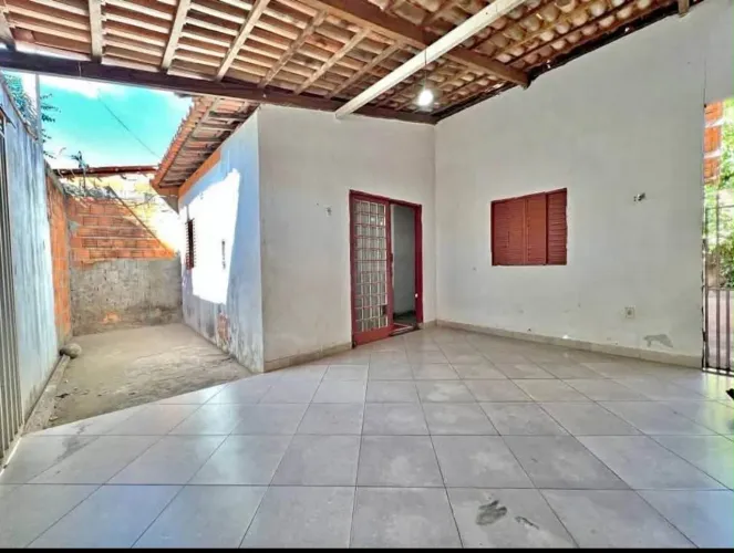 ED. VENDO CASA NO GUAMA