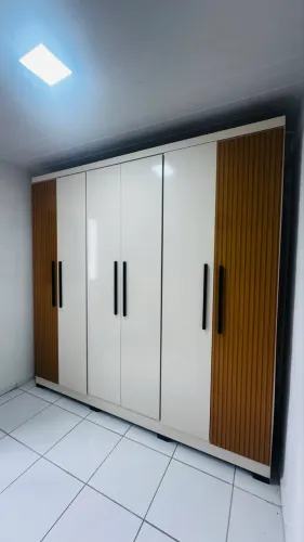 Guarda-roupa