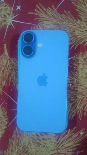iPhone 16