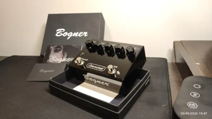 Pedal Uberschall Bogner de Distorção (Guitarra)