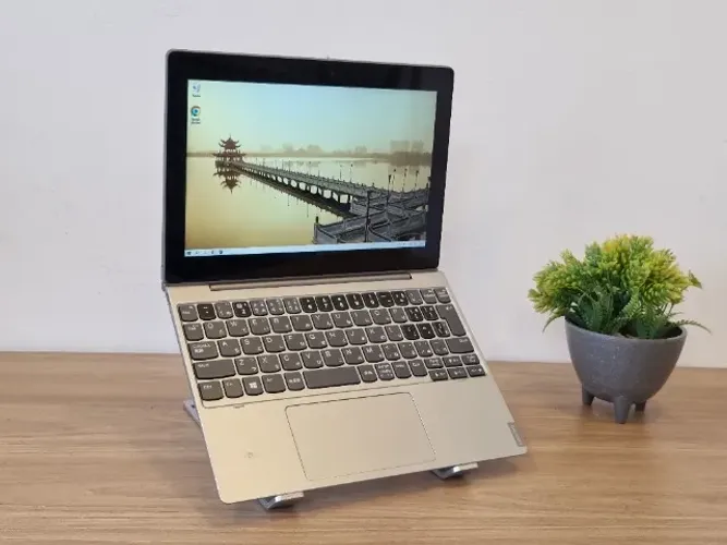 Notebook Lenovo Ideapad D330-10IGM | Core I3 | 64GB SSD | 4GB DDR4 | 10,1