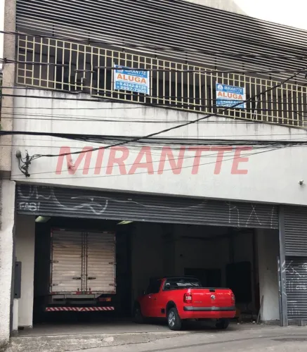 Comercial de 1455m² em Bela Vista