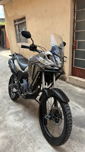 Honda Sahara 300 Adventure 2025