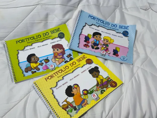 Coleção Portfólio do Bebê Riscos e Rabiscos - 3 Volumes