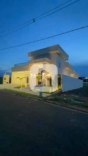 Casa Alto Padrão 3 suites toda com armários Condominio Avangarden
