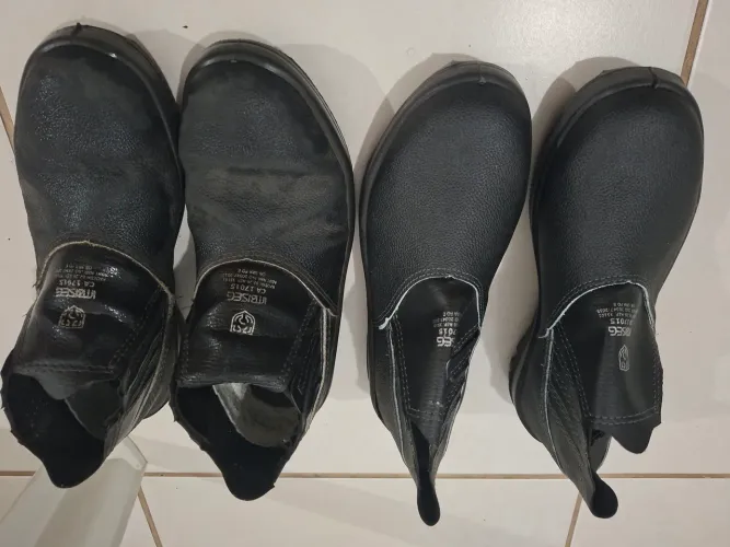 vendo 2 botas de trabalho