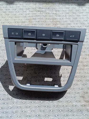 Moldura central do painel Volkswagen G5