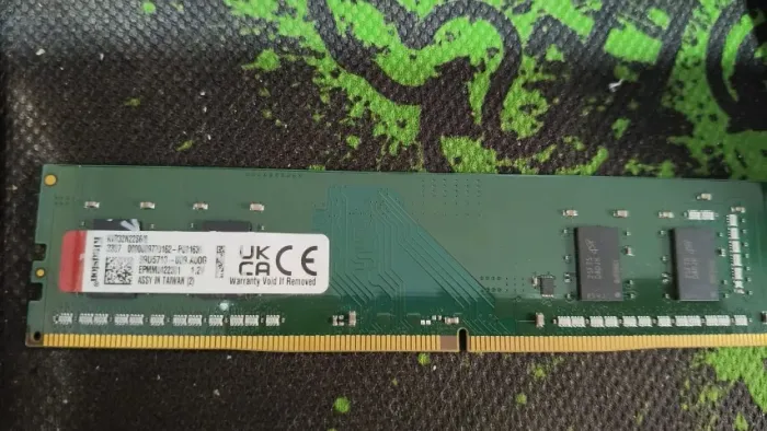 Memória ddr4 3200MHZ 8 giga