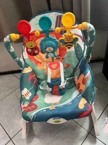 Cadeira de descanso infantil