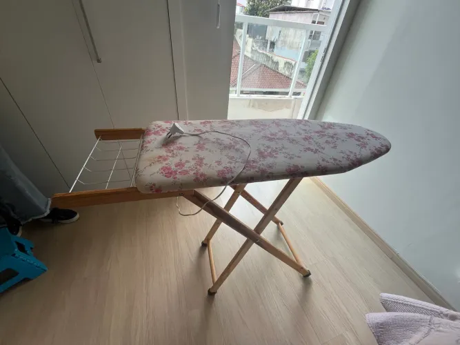 Mesa de passar roupas