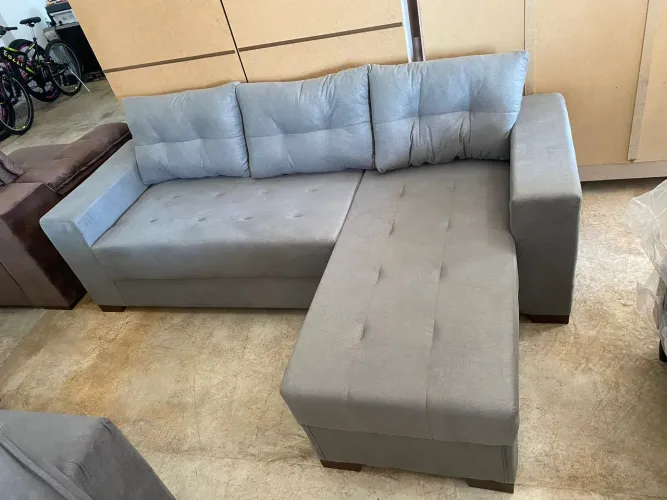 Sofá de canto com chaise novo 