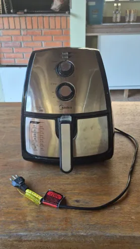 AirFryer Midea 220v