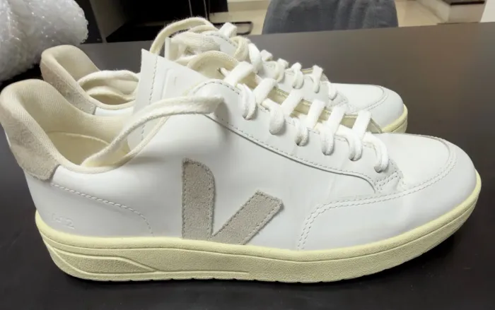 Tênis Vert Veja original branco tamanho 38