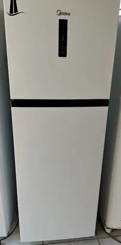 Geladeira 347L Frostfree 110V