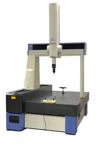 Tridimensional Mitutoyo Beyond-Crysta 9168 CNC
