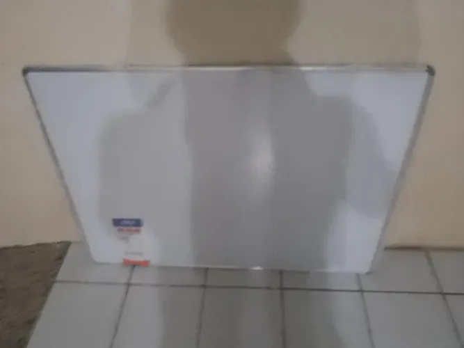Quadro branco com base de alumínio