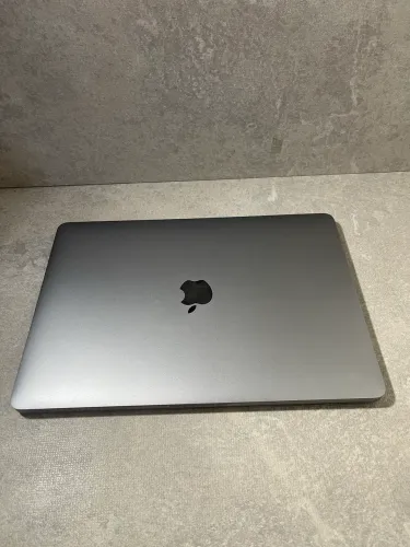 Mac Book Pro M1 13