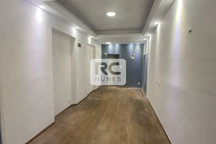 Loja de Rua com área de 48m², 01 banheiro no bairro Floresta, Belo Horizonte/MG