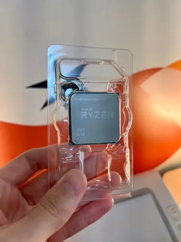 Ryzen 7 1700 8 núcleos - Em excelente estado