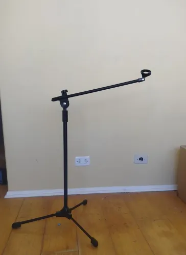 Pedestal suporte para microfone