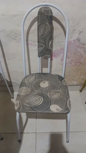 Cadeira de mesa